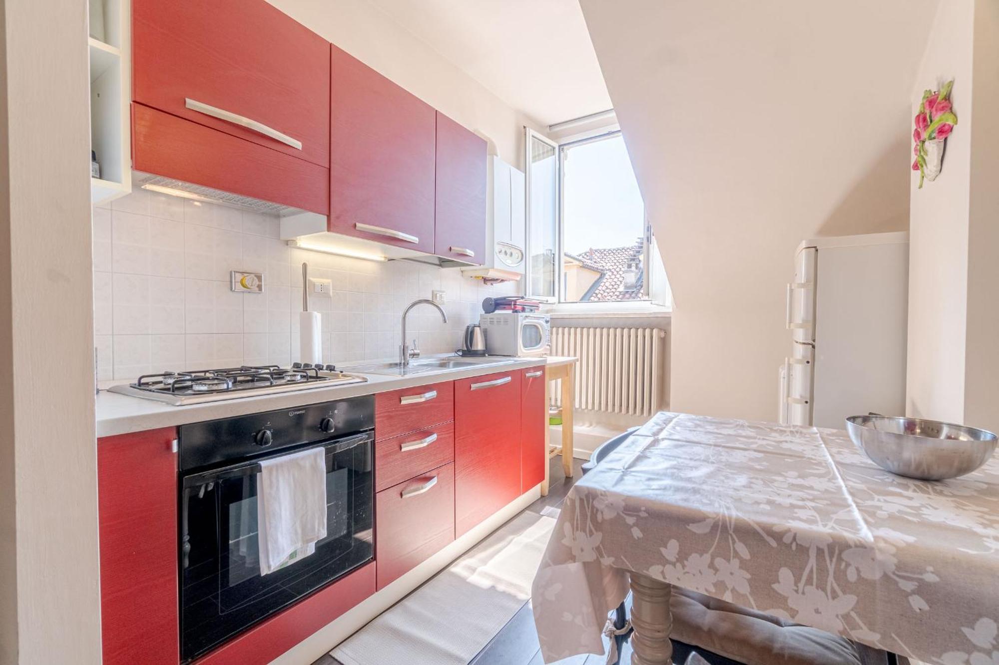 Apartamento Casa Valeggio Attic Apt Few Steps From Porta Nuova Turín Exterior foto